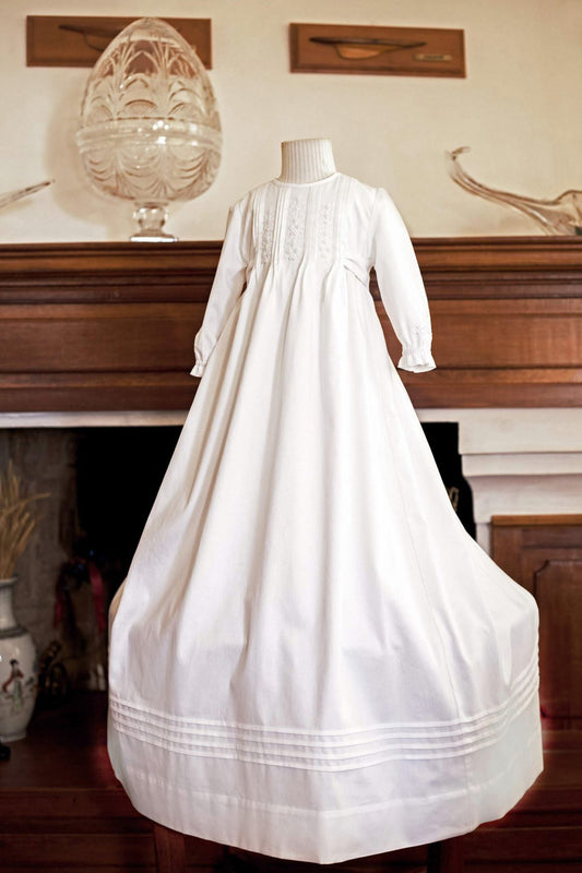Fitia Pli Religieuse Dress